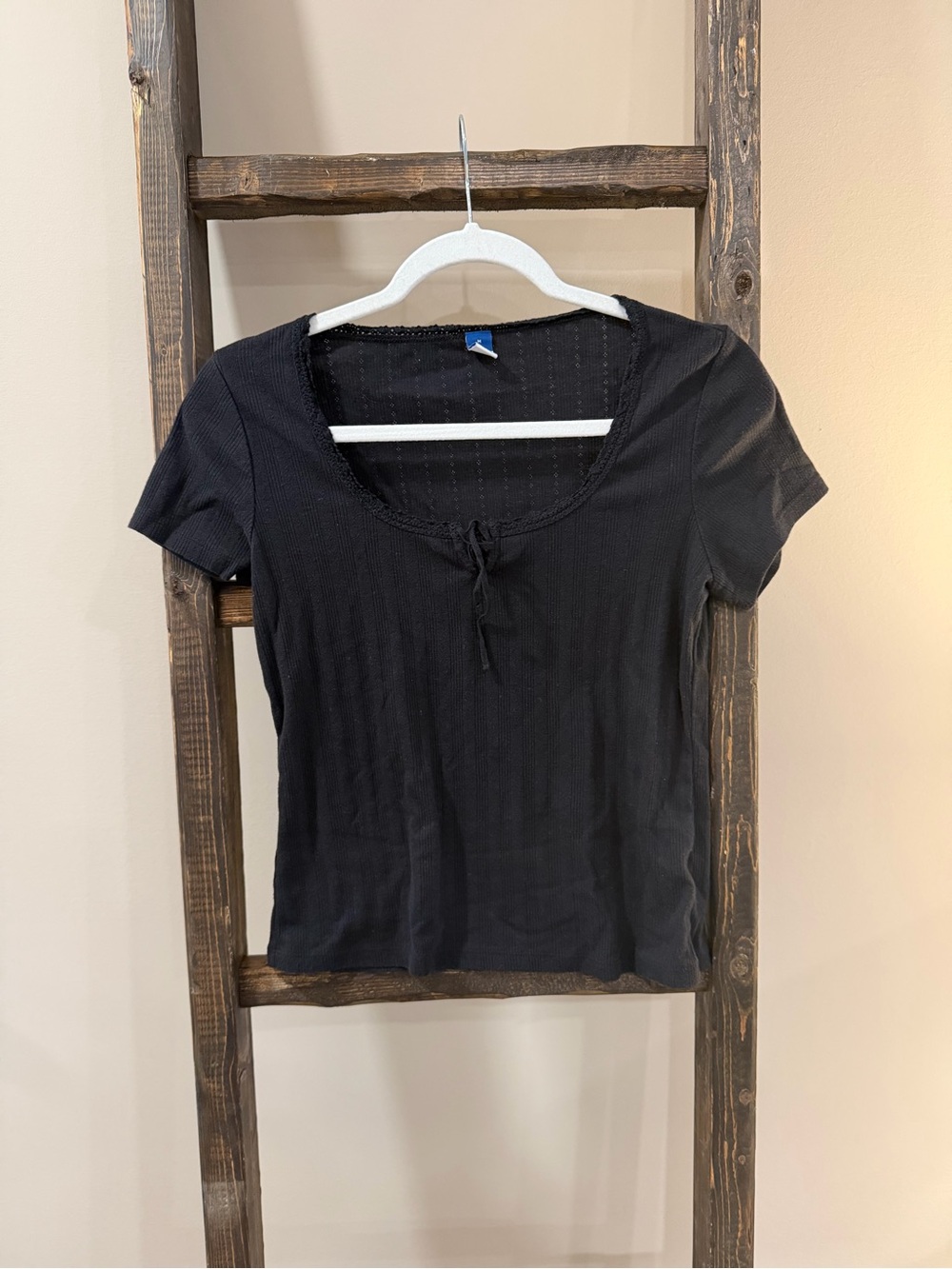 Old Navy Lace Trim Bow Top